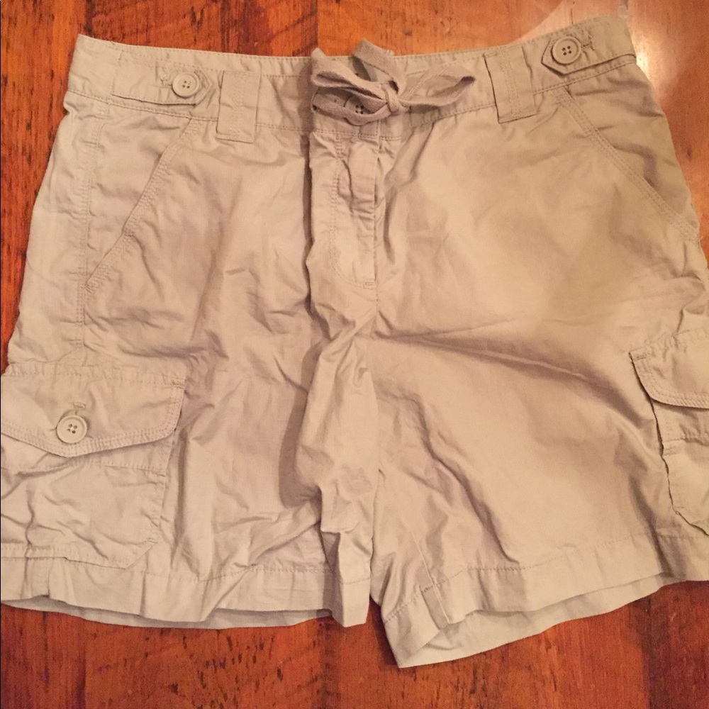 J. Crew Size 6 Cargo esk’ Shorts